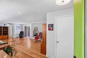 720 NE 107th Pl, Portland, OR 97220 - Photo 6