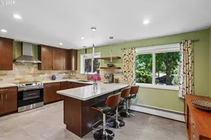 720 NE 107th Pl, Portland, OR 97220 - Photo 14