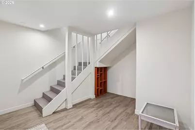 720 NE 107th Pl, Portland, OR 97220 - Photo 26