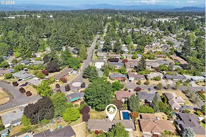 720 NE 107th Pl, Portland, OR 97220 - Photo 46