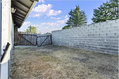 6910 SE 92nd Ave, Portland, OR 97266 - Photo 28