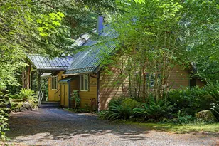 72410 E Smith Loop, Rhododendron, OR 97049 - Photo 2