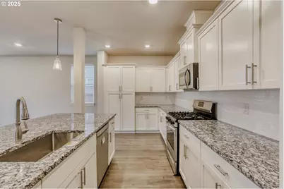 6433 SE 23rd St, Gresham, OR 97080 - Photo 8