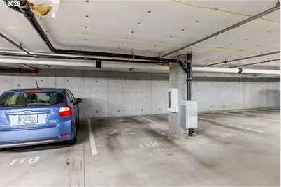 1125 NW 9th Ave #405, Portland, OR 97209 - Photo 30