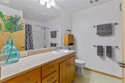 1125 NW 9th Ave #405, Portland, OR 97209 - Photo 22