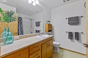 1125 NW 9th Ave, Portland, OR 97209 - Photo 22