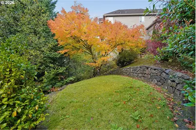 3141 NW Chapin Dr, Portland, OR 97229 - Photo 40