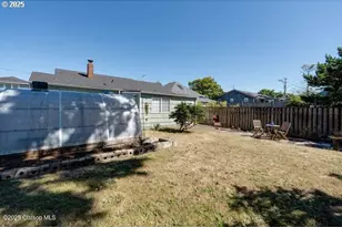 845 9th Ave, Seaside, OR 97138 - Photo 20