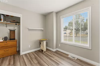 1735 Plateau St NE, Salem, OR 97305 - Photo 28