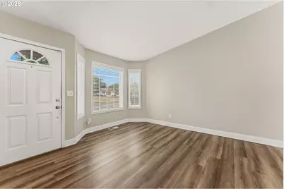 1735 Plateau St NE, Salem, OR 97305 - Photo 6