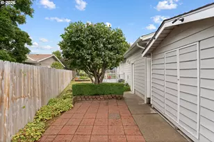 1735 Plateau St NE, Salem, OR 97305 - Photo 38