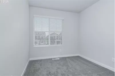 1355 Owl Ave, Woodburn, OR 97071 - Photo 18