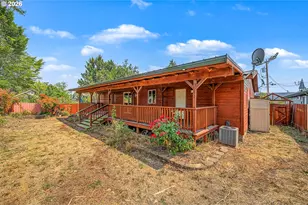 88152 3rd St, Veneta, OR 97487 - Photo 2