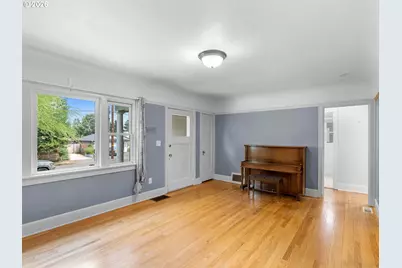 4312 NE Wygant St, Portland, OR 97218 - Photo 4