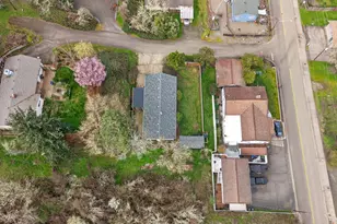 2153 SE Ohio Ave, Roseburg, OR 97470 - Photo 36