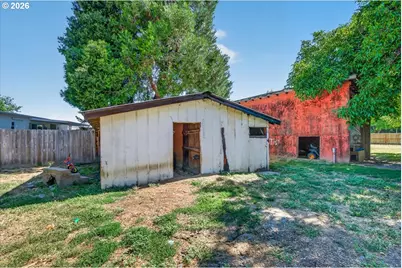 295 W Evans Creek Rd, Rogue River, OR 97537 - Photo 34