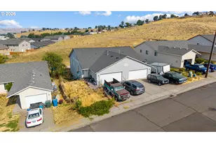 1109 SW Nye Ave, Pendleton, OR 97801 - Photo 4
