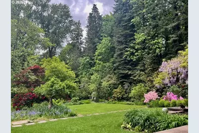 13220 S Iron Mountain Blvd, Portland, OR 97219 - Photo 26