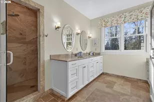 13220 S Iron Mountain Blvd, Portland, OR 97219 - Photo 20