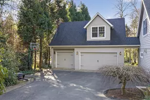 13220 S Iron Mountain Blvd, Portland, OR 97219 - Photo 36