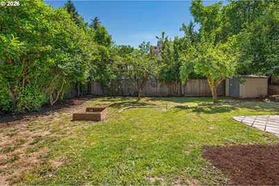8234 SW Capitol Hwy, Portland, OR 97219 - Photo 38