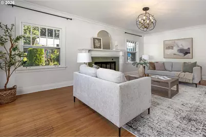 8234 SW Capitol Hwy, Portland, OR 97219 - Photo 4