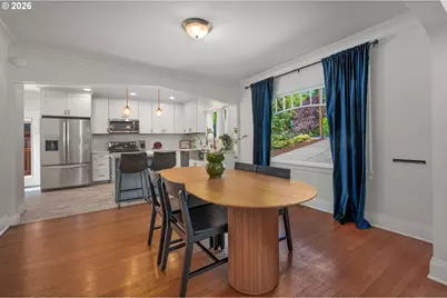 8234 SW Capitol Hwy, Portland, OR 97219 - Photo 6