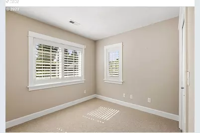12802 Boones Ferry Rd, Lake Oswego, OR 97035 - Photo 12