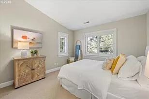 12802 Boones Ferry Rd, Lake Oswego, OR 97035 - Photo 10