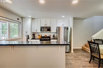 1106 SE 6th St, Battle Ground, WA 98604 - Photo 6