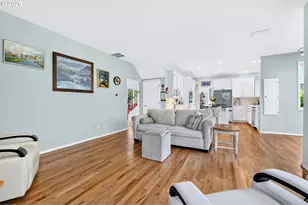 1763 NW 127th Pl, Portland, OR 97229 - Photo 16