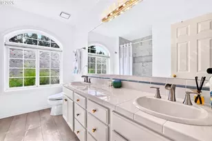 1763 NW 127th Pl, Portland, OR 97229 - Photo 24