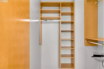 821 NW 11th Ave #613, Portland, OR 97209 - Photo 26