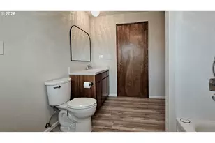 1937 Fieldcrest Ct, Salem, OR 97306 - Photo 16