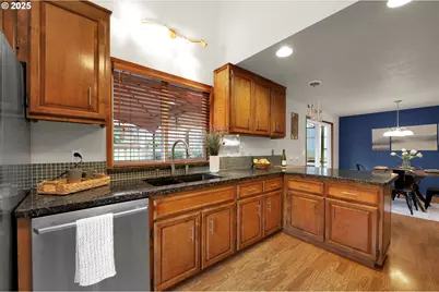 3426 Breezewood Ave, Eugene, OR 97405 - Photo 16