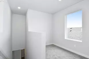 1397 Owl Ave, Woodburn, OR 97071 - Photo 12