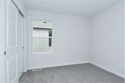 1397 Owl Ave, Woodburn, OR 97071 - Photo 18