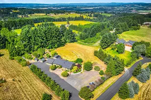 36159 SW Viewridge Ln, Hillsboro, OR 97123 - Photo 2