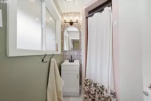 239 NE Azalea Dr, Adair Village, OR 97330 - Photo 20