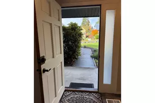 15240 SW 100th Ave, Tigard, OR 97224 - Photo 10