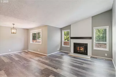 15240 SW 100th Ave, Tigard, OR 97224 - Photo 12