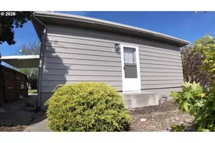 809 E 20th St, The Dalles, OR 97058 - Photo 24