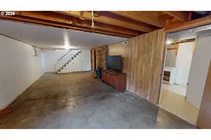 809 E 20th St, The Dalles, OR 97058 - Photo 14
