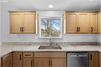 3905 Carnes Rd, Roseburg, OR 97471 - Photo 12