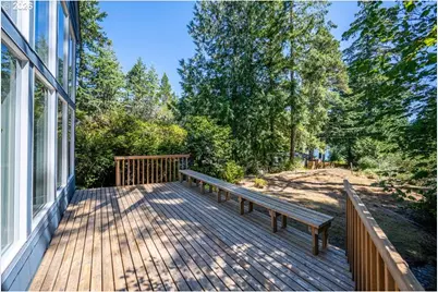 5865 Mercer Lake Rd, Florence, OR 97439 - Photo 14