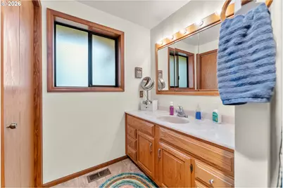 864 Larkspur Ln, Oakland, OR 97462 - Photo 18