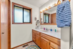 864 Larkspur Ln, Oakland, OR 97462 - Photo 18