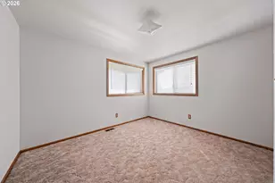 864 Larkspur Ln, Oakland, OR 97462 - Photo 20