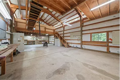 864 Larkspur Ln, Oakland, OR 97462 - Photo 34