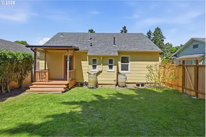 642 NE Holland St, Portland, OR 97211 - Photo 38